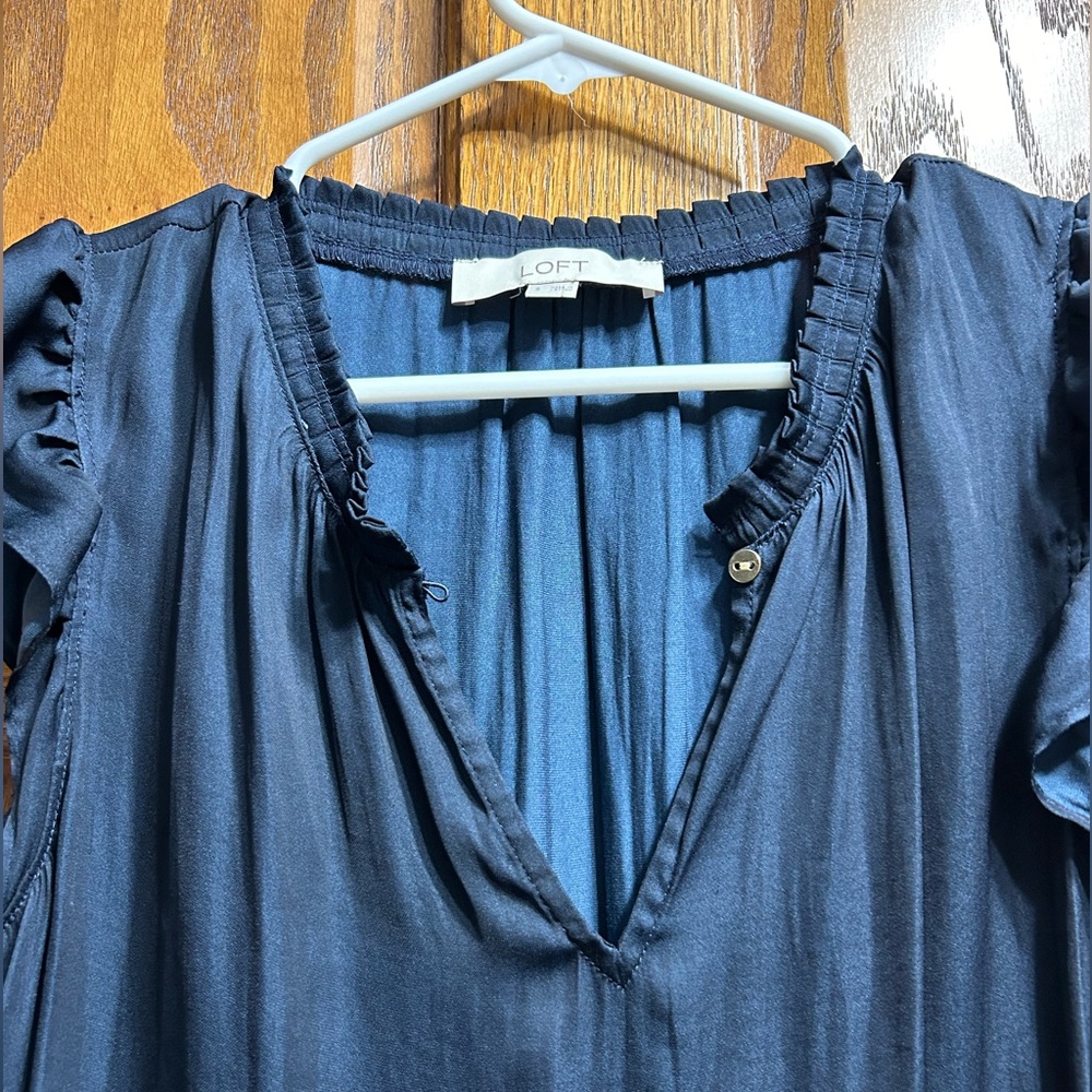 Loft Sleeveless shirt - Picture 4 of 5